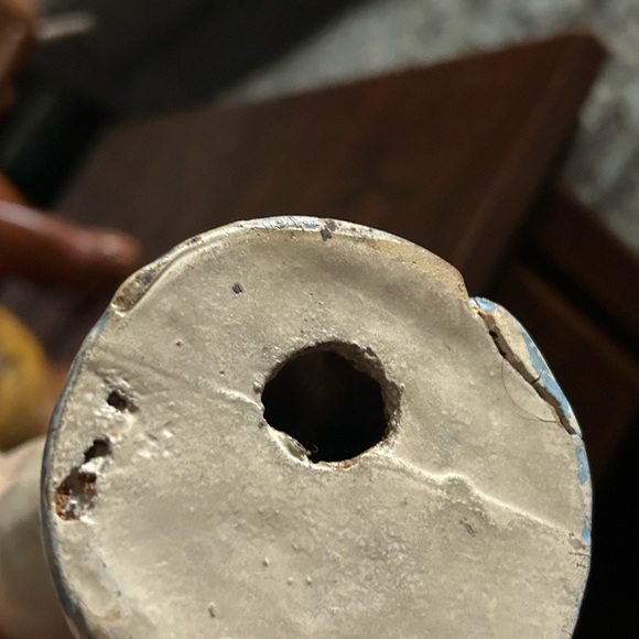 Adorable Cream Doll with Sweet Expression - Picture 7 of 9